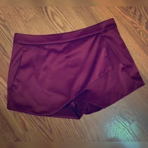 Burgundy asymmetrical skort
